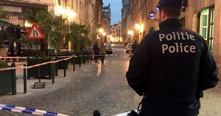 SULM ME THIKË POLICIT NË BRUKSEL/ Mediat: Autori thiri “Allahu Akbar”