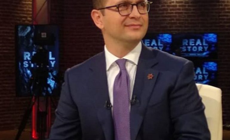 “LISTA E PERSONAVE “NON GRATA” NUK ËSHTË MBYLLUR”/ Bushati: Zhgënjyese HESHTJA e Athinës zyrtare