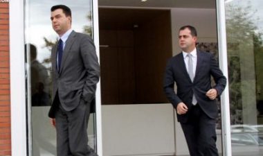 PD në “luhatje”: Kur ishim në pushtet, ne arrestuam “peshqit e mëdhenj” të politikës