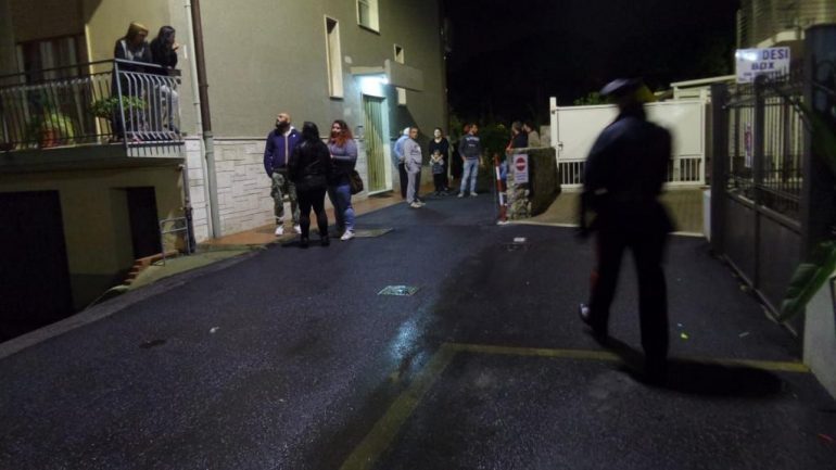 E RËNDË NË ITALI/ Fati i keq i “SKIFTERIT” shqiptar bie nga kati i 3-të i shtëpisë që vidhte