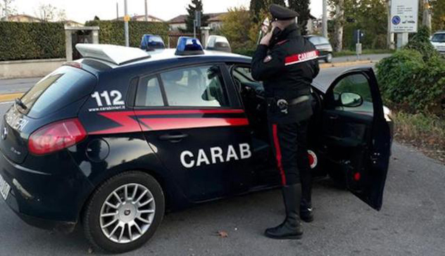 ME 8 MIJË EURO DHE KOKAINË BRENDA “FIATIT”/ Si u kap 40 vjeçari. Edhe në banesë… (FOTO)