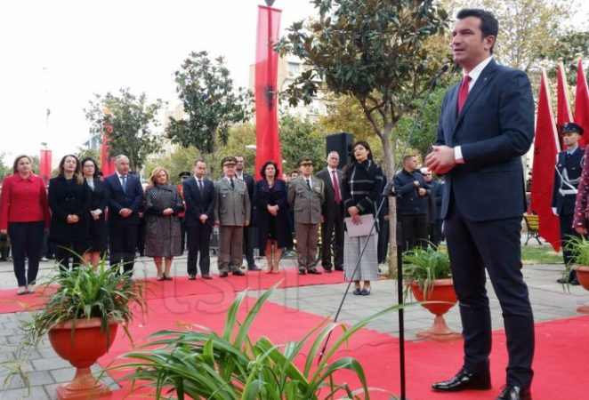 “UNAZA E RE”/ Veliaj apel qytetarëve: Mos t’ju përçajë politika