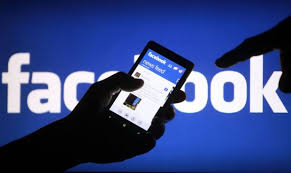 MESAZHET PRIVATE/ 81,000 llogari në Facebook nxirren në shitje