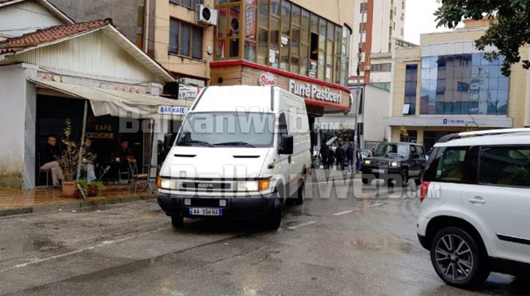 AKSIONI “BLIC” I POLICISË/ Detajet e REJA: Furgoni me 570 kg kanabis në Qafë-Thanë, 7 persona të arrestuar
