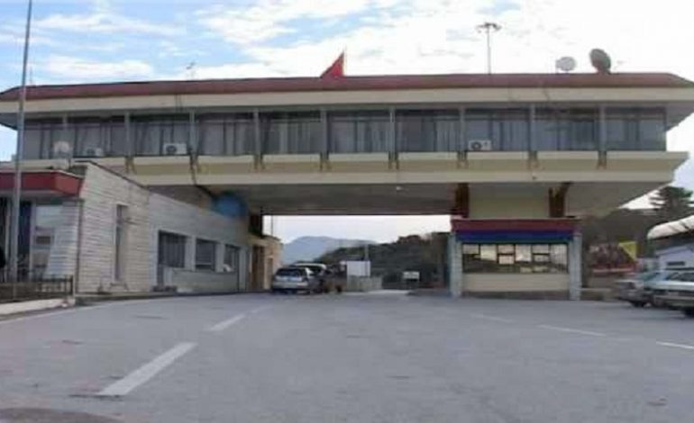 KOKAINË E KANABIS DREJT GREQISË/ Shpallet në kërkim fieraku që tentoi…