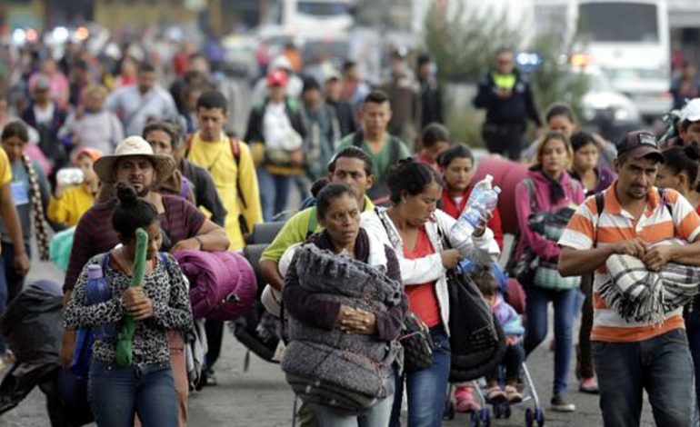 VARFËRIA DHE DHUNA/ Mbërrin karvani i parë i emigrantëve në Mexico City