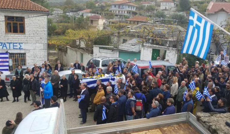 “KATSIFA DHE BULARATI”/ Çfarë parashikon LIGJI PËR HUAJT: “Non grata” për të paktën 5 vjet