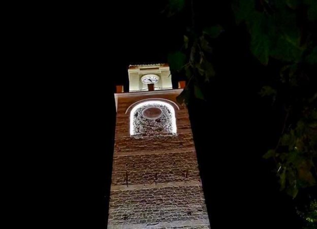 RIJETËZIMI I OBJEKTEVE KULTURORE/ Kulla e Sahatit 200 vjeçare kthehet në identitet