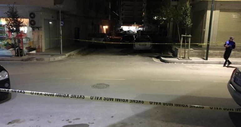 ATENTATI I TAULLAUT NË LUSHNJE/ Dalin PAMJET: Lokali i bërë shoshë nga plumbat