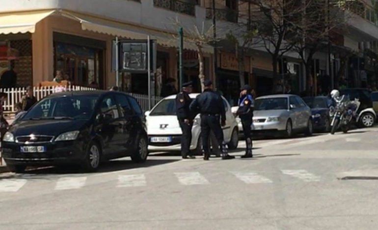 NDODH NË SARANDË/ Të rinjtë nga Puka dhe Librazhdi rrahin tepelensin