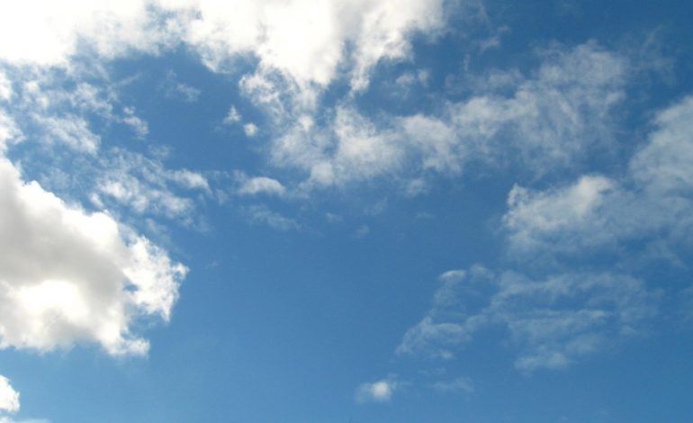 MOTI/ E diel, 4 nëntor 2018: Dita e fundit e javës vjen me NDRYSHIME në temperatura. Ja çfarë pritet