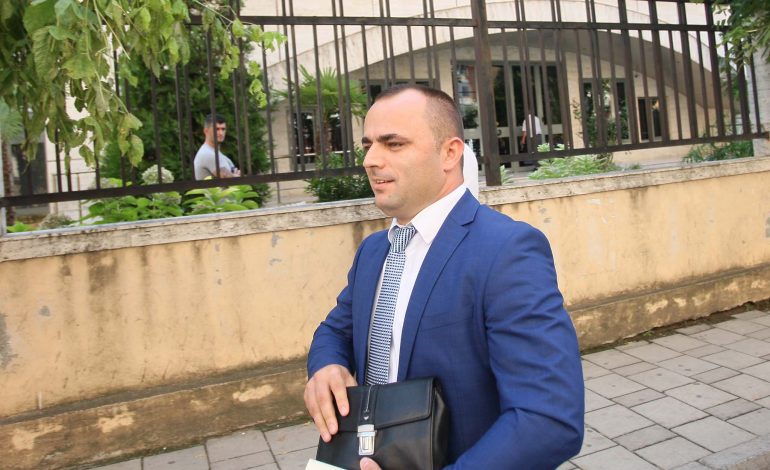 “SITA” E VETTINGUT/ KPK shkarkon nga detyra prokurorin Ramadan Troci