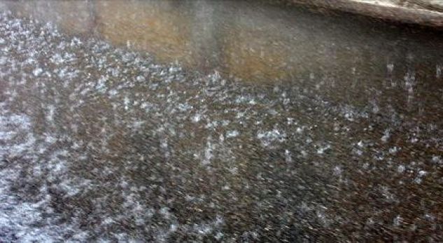PËRKEQËSIMI I MOTIT/ Reshje intensive dhe shtrëngata shiu, zonat që preken më shumë