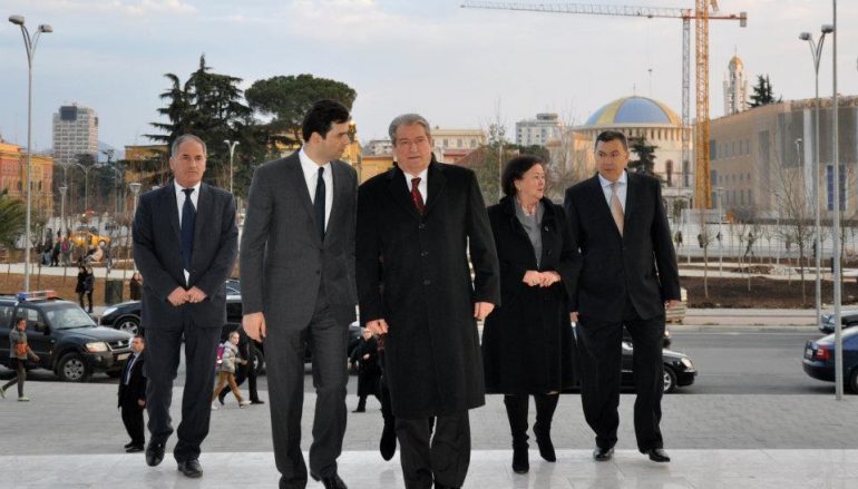 RAPORTET E AGJENSIVE TË HUAJA DHE DASH/ Berisha liroi 70 kriminelë për terror ditën e zgjedhjeve