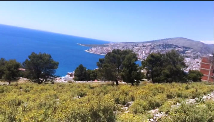 TJETËRSUAN PRONAT NË BREGDET/ Kallëzohen 2 ish-regjistrues dhe 6 punonjës të Hipotekës Sarandë