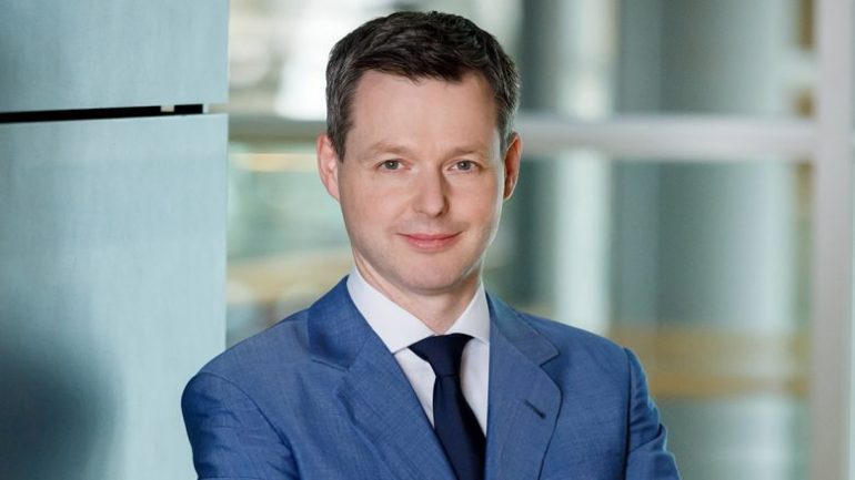 DISKUTIMET/ Sekretari gjerman: Ushtria e Kosovës në 10 vitet e ardhshme