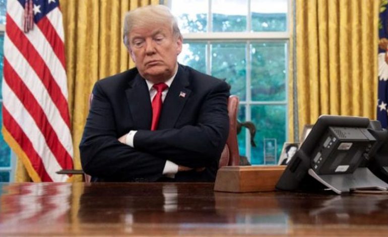 “NJË DJALË I MADH”/ Pelosi: Trump shkel Kushtetutën dhe vizionin e themeluesve tanë