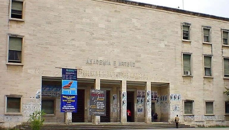 PROTESTA E STUDENTËVE/ Reagon edhe Universiteti i Arteve: Mbështesim përgjysmimin e tarifave