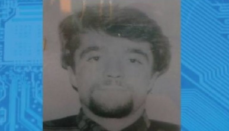 “VRANË POLICIN PËR NJË GOMË ZITORI”/ Kush është i SHUMËKËRKUARI, Dritan Syziu pjesë e Bandës së MIRDITËS