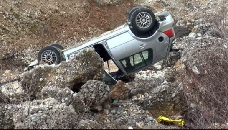 TRAGJEDIA NË KORÇË/ Identifikohet MËSUESJA që HUMBI jetën (EMRI)