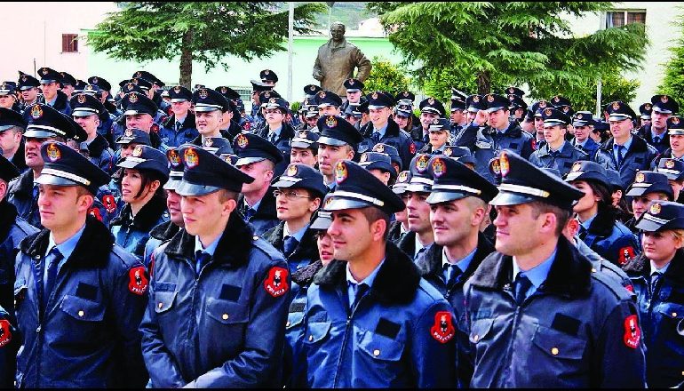 DRAFTI/ Oficerët e Policisë Gjyqësore nuk mund të bëjnë Shkollën e Magjistraturës