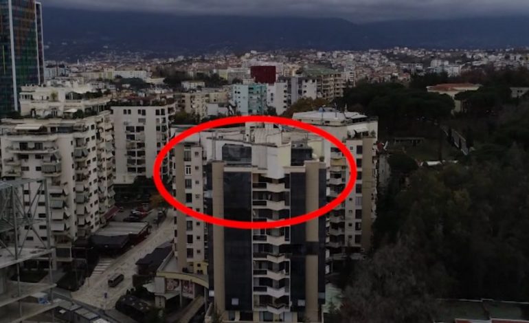 DALIN PAMJET ME DRON/ Lulzim Basha ndërtoi KATËR dhoma shtesë PA LEJE në katin e 12-të
