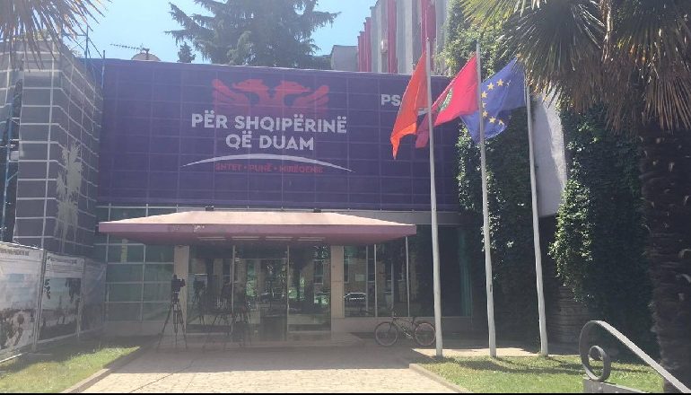 PAS FURTUNËS NË QEVERI/ Rama mbledh Kryesinë e PS për organizimin brenda partisë