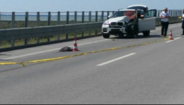 AKSIDENT I RËNDË NË ROSKOVEC/ Makina “FLUTURON” këmbësorin. Vdes… (EMRI)