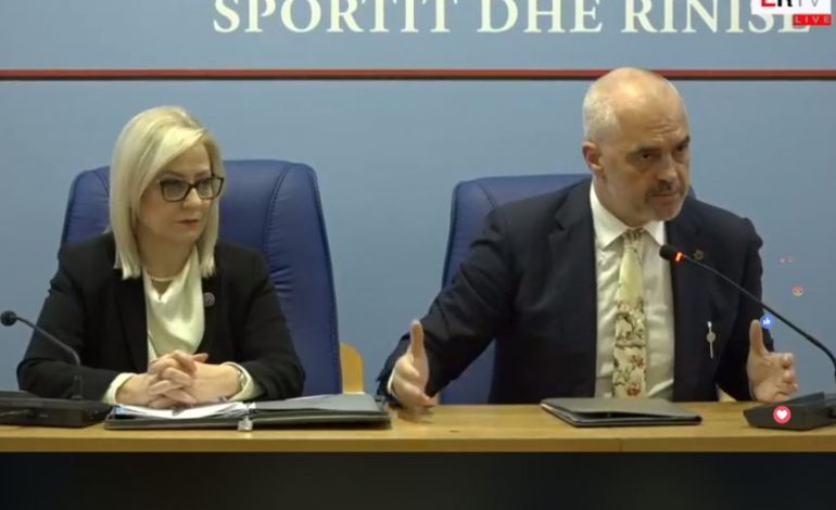 “NUK JAM MË AI QË ISHA PARA…”/ Rama kritikon rektorët: Do më keni MUA protestues deri në fund