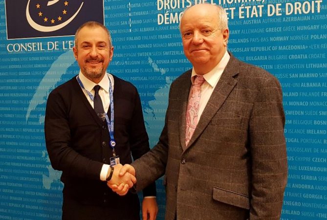 RRUGA DREJT BE-së/ Zv. kryetari i EPP me Bushatin: Opozita të kthehet në Kuvend