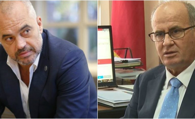 REKTORI ME 11 RROGA/ Rama i përvishet Konit: E mëshiroj pafytyrësinë Tuaj, shpresoj të keni kurajën …