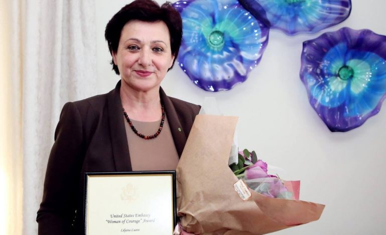 HEROINA E FËMIJËVE TË NGUJUAR/ Liljana Luani, shkodrania që renditet në mësuesët më të mirë në botë! (FOTO)