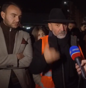 “LUBONJA ËSHTË ME NE”/ Analisti vesh jelekun portokalli dhe “ngre peshë” protestën tek Astiri: Do rrëzojmë…