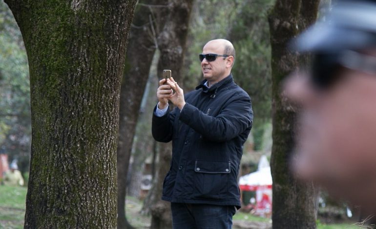 PROTESTA E STUDENTËVE/ Dhëndri i Berishës: Na lejoni edhe ne, PD ishte “lule” në krahasim me PS-në