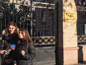 LSI DEL “HAPUR” SI ORGANIZATORE E PROTESTËS/ Dorëzon në Kuvend amendamentet për kërkesat e studentëve
