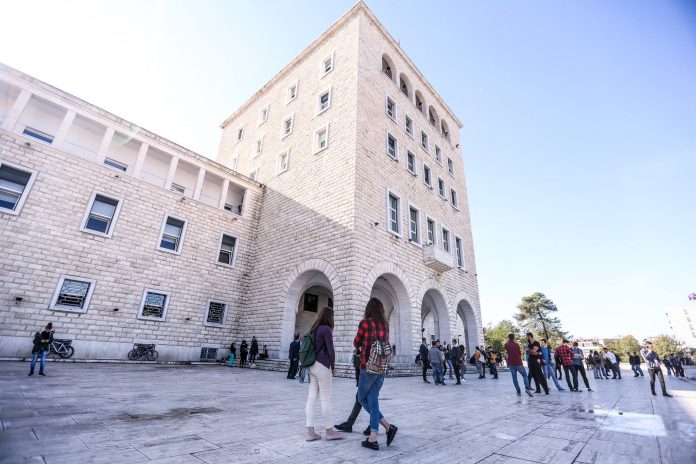 DIALOGU ME STUDENTËT/ Rama: Financimi i arsimit me 5% të PBB-së, objektiv afatgjatë (VIDEO)