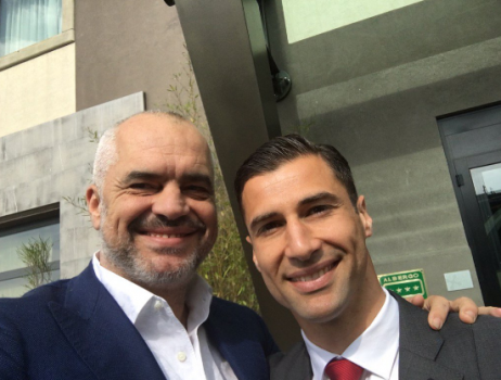 “LORIKU I BASHKOI TË GJITHË”/ Rama batuta me prindërit e Canës: “Është i madh në…”