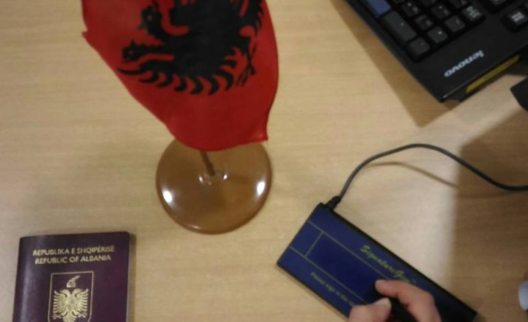 NJOFTIMI/ Ambasada shqiptare në Greqi ka një njoftim me rëndësi: Emigrantë, në këto data…