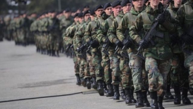 “SË PARI VENDOSËN TAKSËN, TANI…”/ BBC: Kosova ka dalë ca jashtë nga rruga e saj euroatlantike