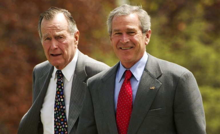 “TË DUA EDHE UNË TY”/ Fjalët e fundit që George H.W. Bush i tha të birit