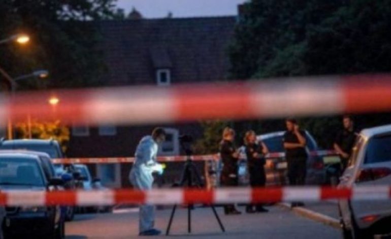 “SHKONTE ME ISH GRUAN E TIJ”/ E VRAU atë dhe VETEN, zbardhet KRIMI në Berlin