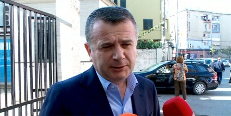 INCIDENTI NË PARLAMENT/ Balla: U deshën 6 muaj që “PULA” Lulzim të prodhonte 2 vezë (VIDEO)