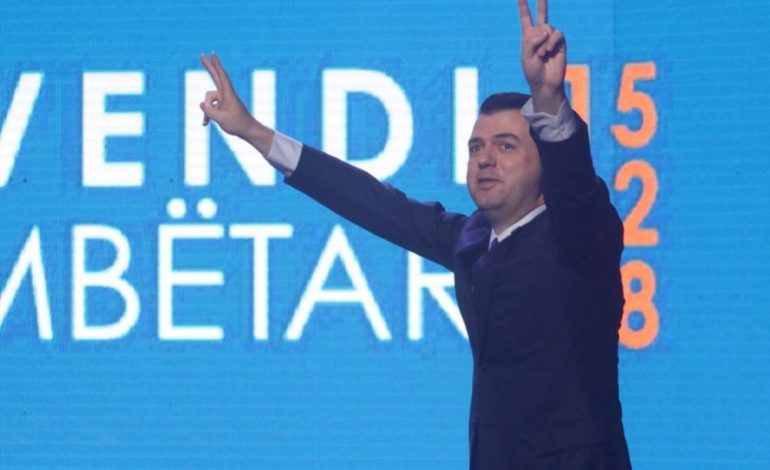 KUR TË DUHEN 12 VITE PËR…/ Pse e fsheh Lulzim Basha diplomën e shkollës së lartë?