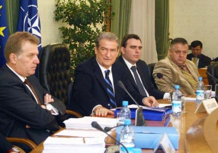 AKUZAT E PD/ Ministria e Financave: S’kemi lidhur asnjë kontratë me Begon. Privatizimi u inicua nga qeveria “BERISHA”