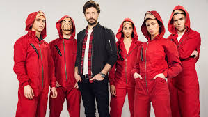 SERIALET MË TË NDJEKURA TË “2018”/ Nga HAJDUTËT e “La casa de papel” tek legjendarët e “Friends”