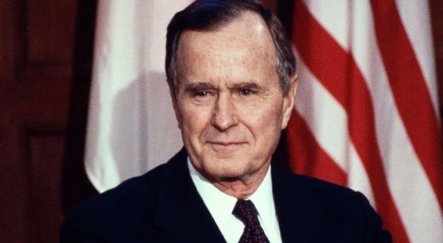 AMERIKA NË ZI/ Të mërkurën ora e parë e mësimit do t’i kushtohet ish-presidentit Bush