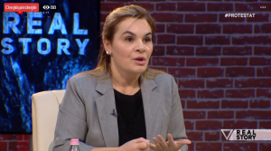 “PËR STUDENTËT KTHEHEM NË PARLAMENT”/ Kryemadhi: Nga varri do më nxirrnin…