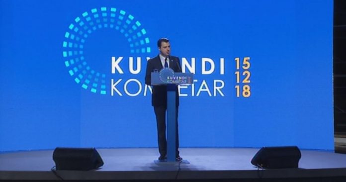 KUVENDI KOMBËTAR/ E gjithë PD kundër Bashës. Ja kundërshtarët (FOTO)