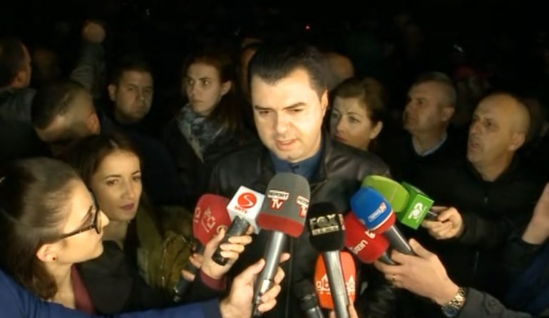 “DO TË RRËZOJMË NË DHJETOR”/ PD dhe Basha nga Astiri: Do vazhdojmë deri sa të derdhim gjak