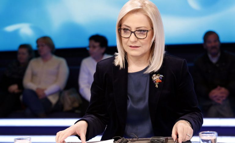 PROTESTA E STUDENTËVE/ Nikolla: Që të jem e sinqertë, ka qenë një shqetësim por dhe moment i mirë për ta…